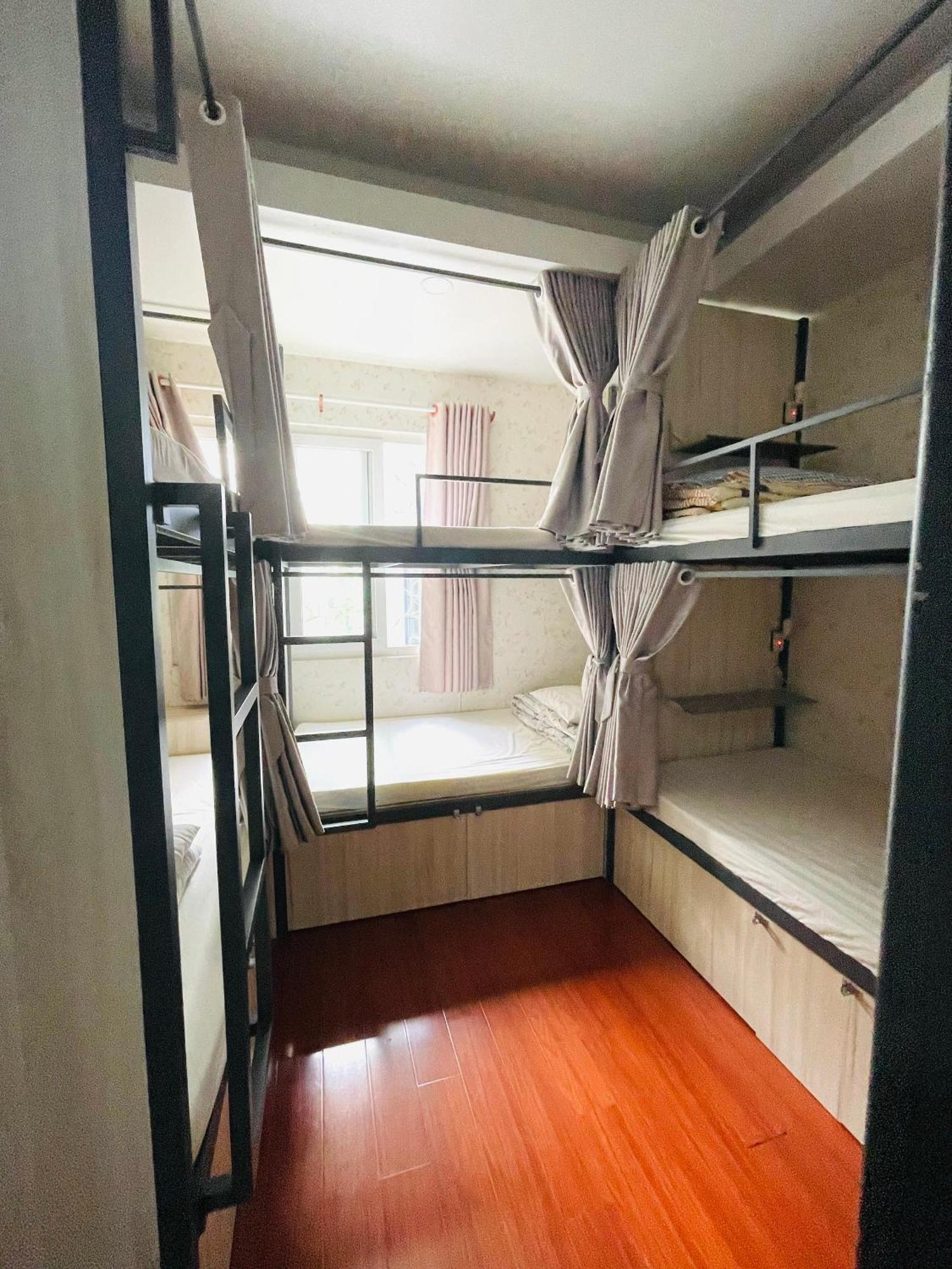 Lataland Hostel ホーチミン市 エクステリア 写真